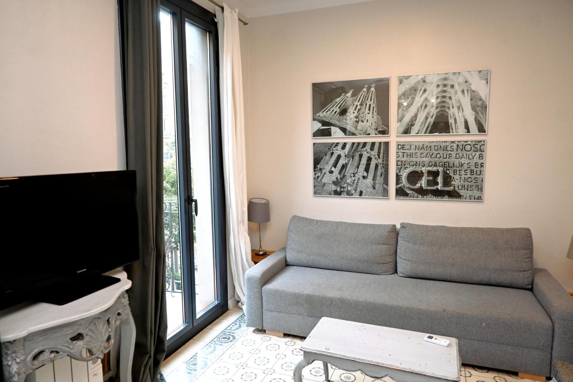 Homenfun Barcelona Sagrada Familia Marina المظهر الخارجي الصورة